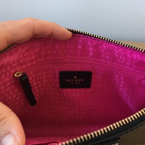 Kate Spade Crossbody - Picture 3 of 4